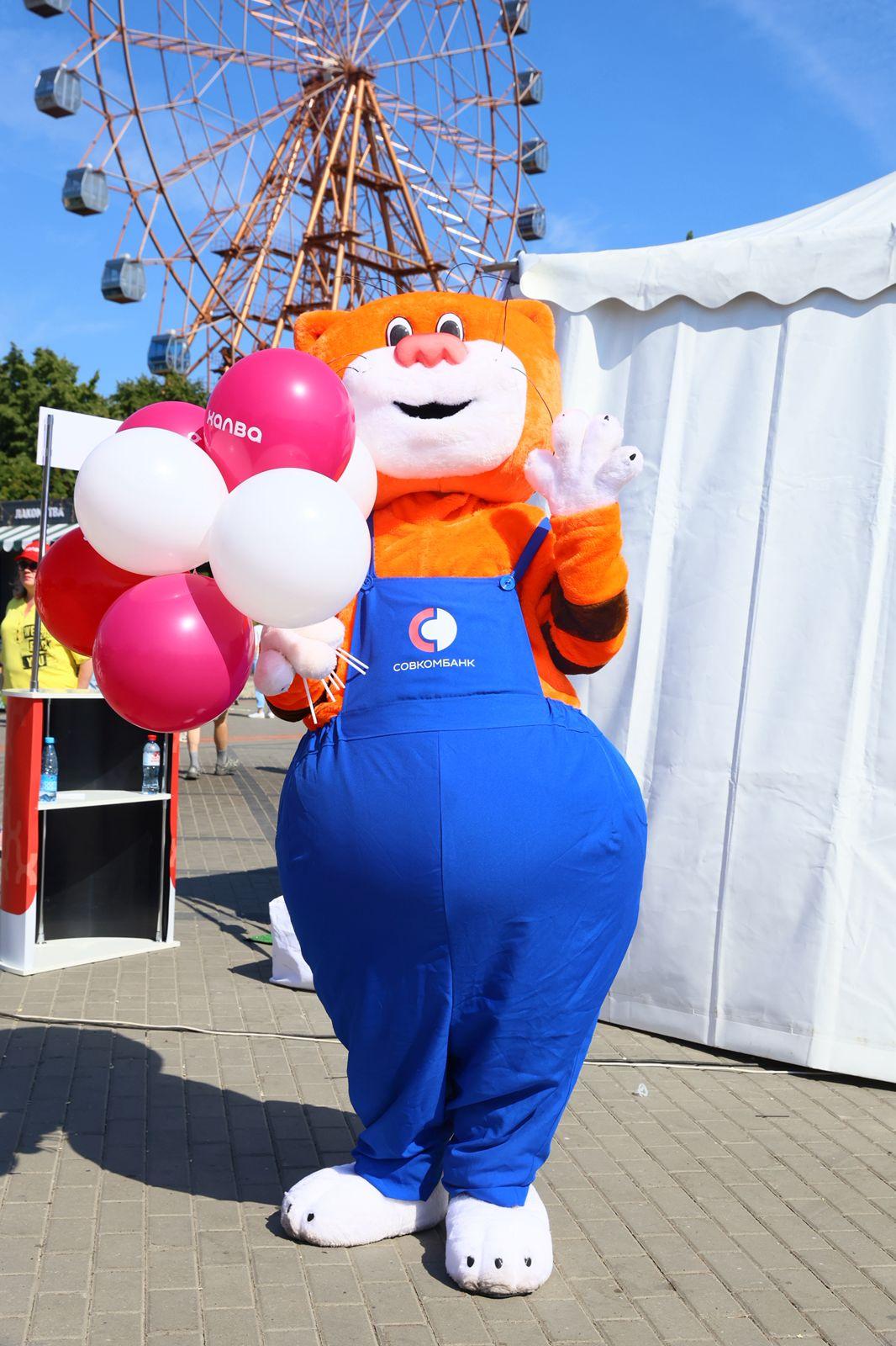 Фото Гастрономический взрыв: в Новосибирске состоялся грандиозный «Пикник Фест» 14 - Сиб.ФМ Фото Гастрономический взрыв: в Новосибирске состоялся грандиозный «Пикник Фест» 14