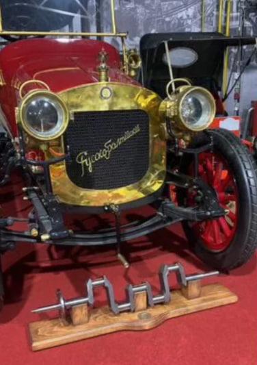 Фото До 88 миллионов за раритет. В Новосибирске продают пять легендарных авто СССР 3 - Сиб.ФМ Фото До 88 миллионов за раритет. В Новосибирске продают пять легендарных авто СССР 3