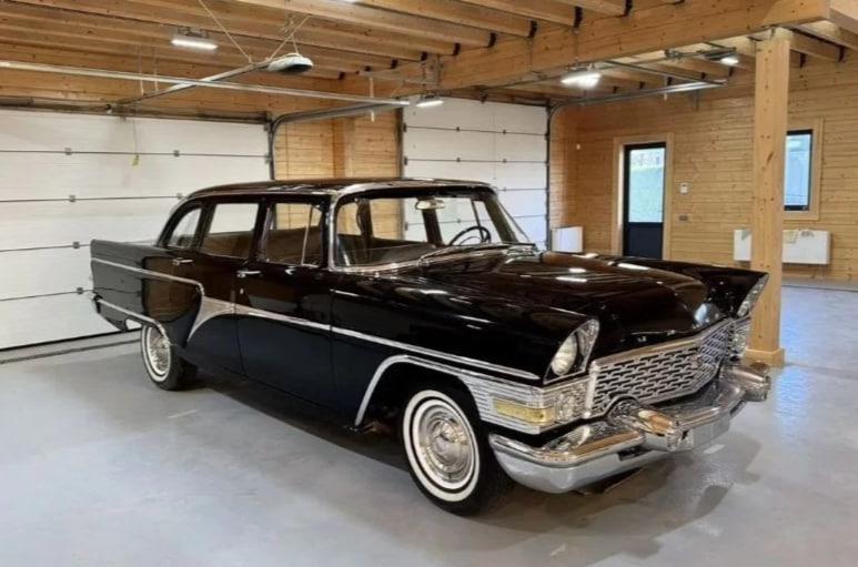 Фото До 88 миллионов за раритет. В Новосибирске продают пять легендарных авто СССР 10 - Сиб.ФМ Фото До 88 миллионов за раритет. В Новосибирске продают пять легендарных авто СССР 10