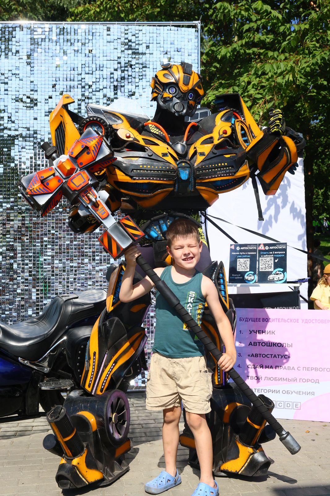 Фото Гастрономический взрыв: в Новосибирске состоялся грандиозный «Пикник Фест» 22 - Сиб.ФМ Фото Гастрономический взрыв: в Новосибирске состоялся грандиозный «Пикник Фест» 22