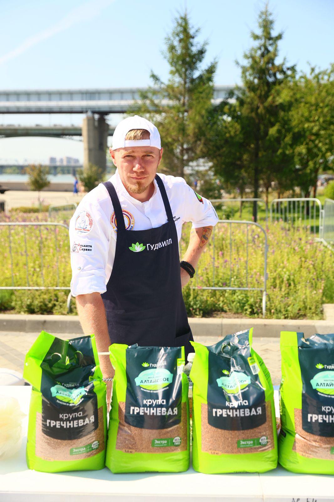 Фото Гастрономический взрыв: в Новосибирске состоялся грандиозный «Пикник Фест» 8 - Сиб.ФМ Фото Гастрономический взрыв: в Новосибирске состоялся грандиозный «Пикник Фест» 8