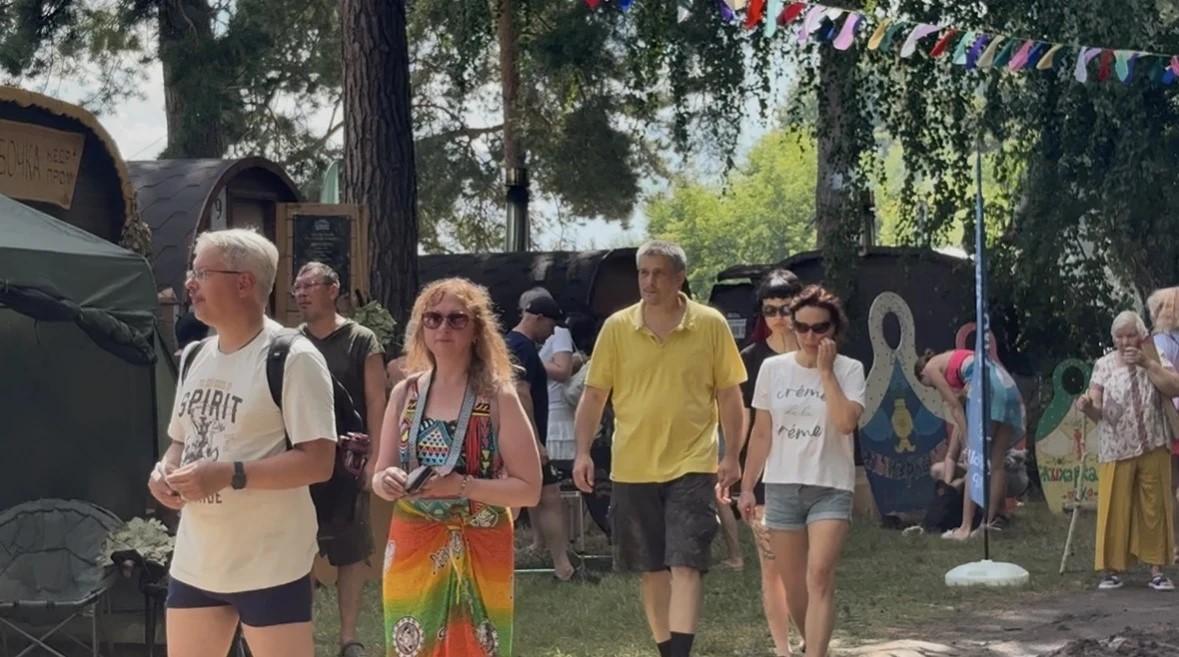 Фото «Не парьтесь по жизни — парьтесь в бане»: как в Новосибирске прошёл фестиваль «Добрый пар» 7 - Сиб.ФМ Фото «Не парьтесь по жизни — парьтесь в бане»: как в Новосибирске прошёл фестиваль «Добрый пар» 7