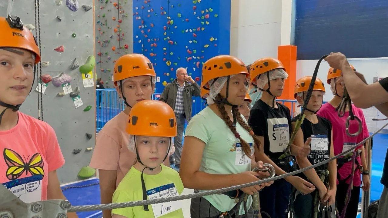 Фото «Спортивный день в «Армаде»: спорт, поддержка и новые возможности для детей 3 - Сиб.ФМ Фото «Спортивный день в «Армаде»: спорт, поддержка и новые возможности для детей 3