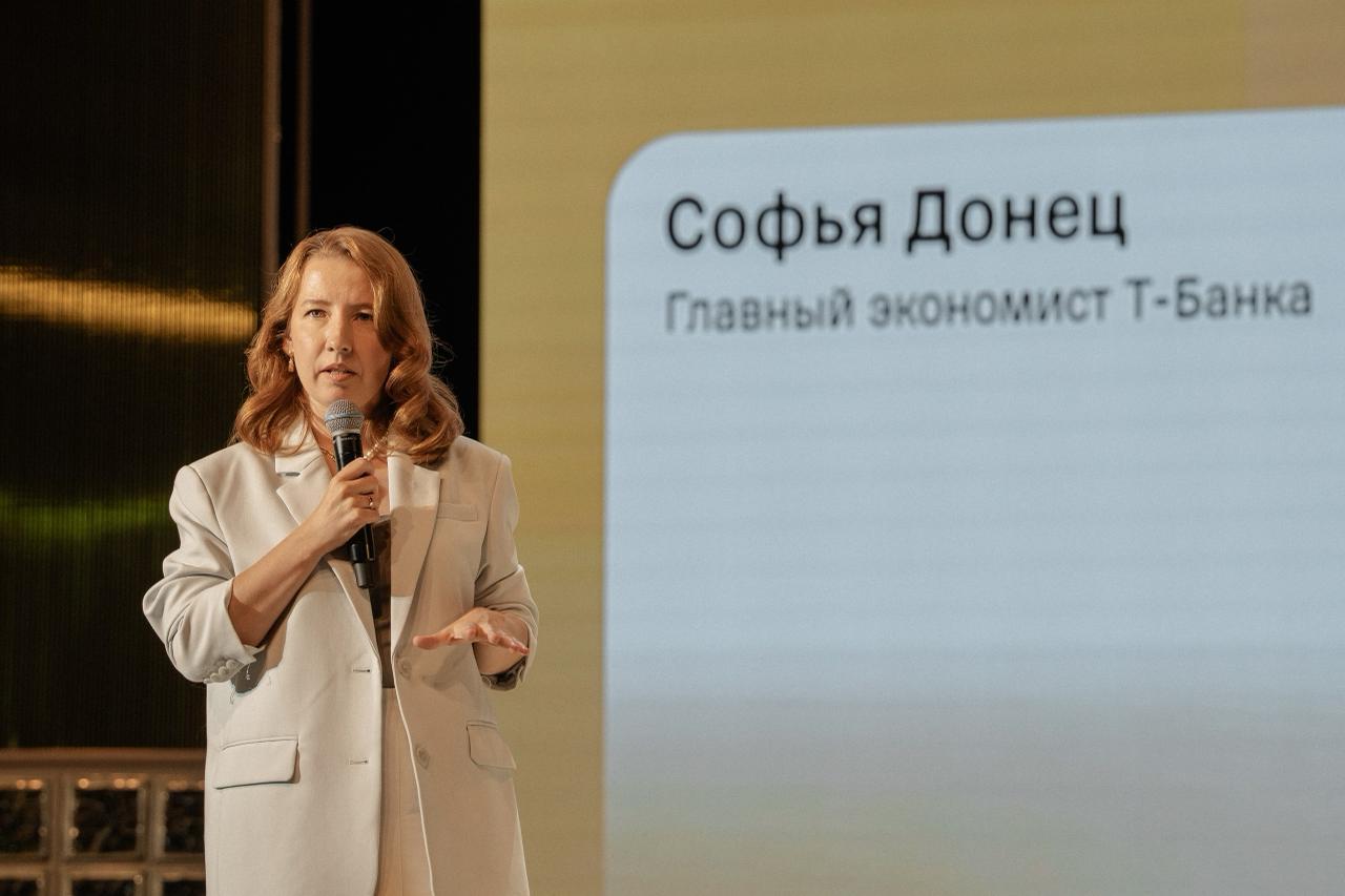 Фото «Времена непростые, но мы справимся»: в Новосибирске прошел бизнес-фестиваль «Локальный код» 2
