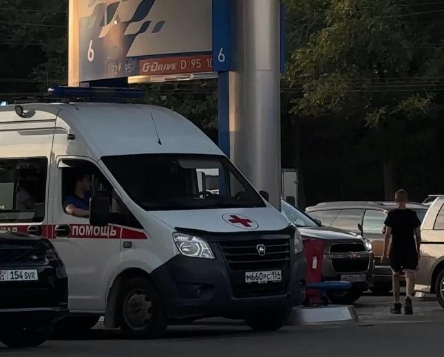 Фото «Заправляемся вечером или ночью»: репортаж о ситуации с бензином в Новосибирске – что происходит на АЗС 9 июля 7 - Сиб.ФМ Фото «Заправляемся вечером или ночью»: репортаж о ситуации с бензином в Новосибирске – что происходит на АЗС 9 июля 7