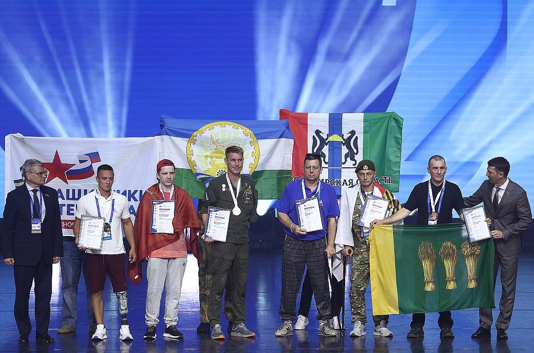 Фото Трое ветеранов СВО из Новосибирской области завоевали призовые места на чемпионате «Абилимпикс» 5