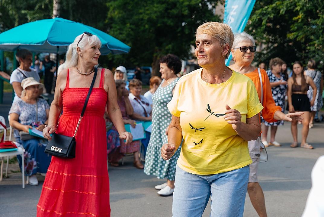 Фото В Новосибирске при поддержке «Новых людей» прошёл «Золотой вечер» для людей старшего поколения 2 - Сиб.ФМ Фото В Новосибирске при поддержке «Новых людей» прошёл «Золотой вечер» для людей старшего поколения 2