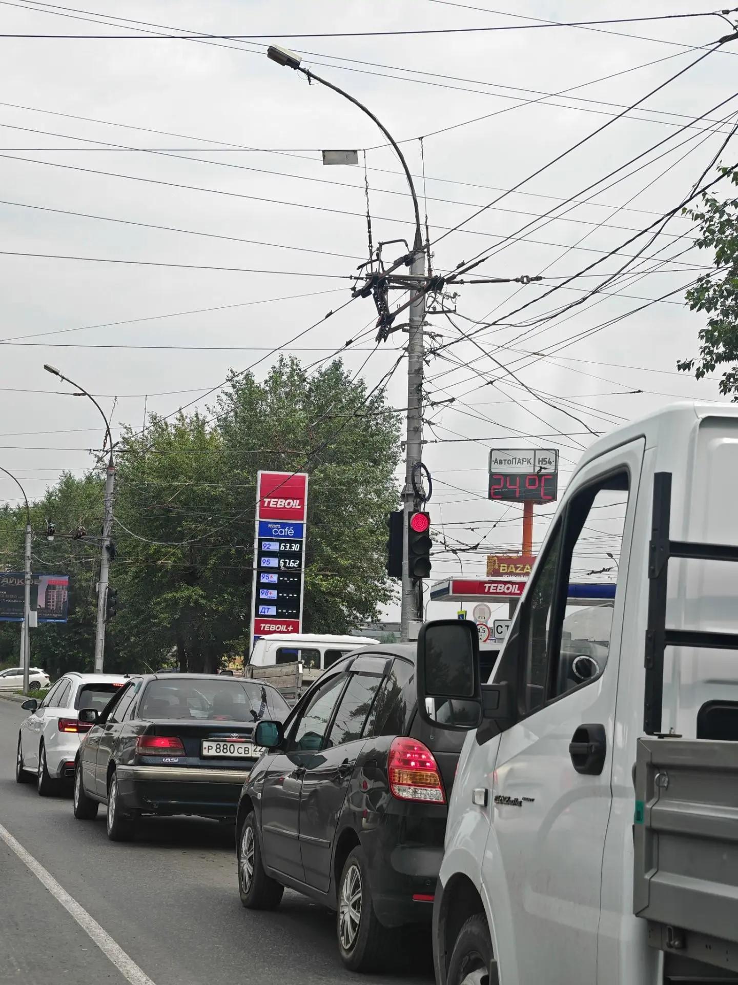 Фото Где в Новосибирске нет бензина: онлайн-мониторинг 3