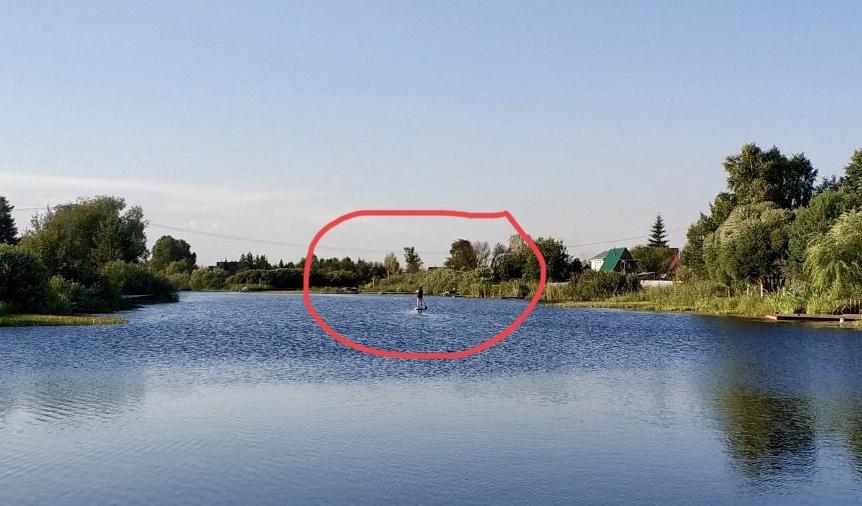 Фото «Провода оборвутся, будет много жертв»: провисшая над озером линия электропередач в СНТ под Новосибирском угрожает жизни дачников 3