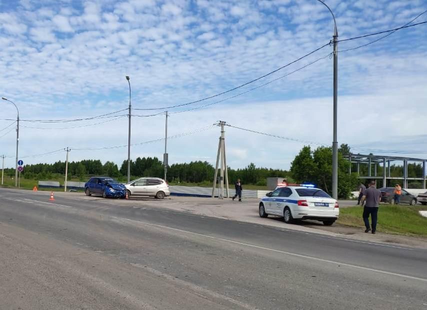 Фото В Новосибирской области произошла массовая авария с пострадавшими 2