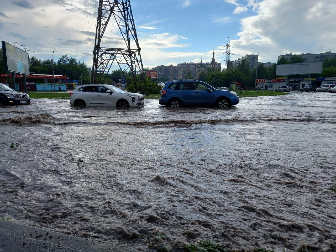 Фото Сильный ливень затопил улицы Новосибирска 20 июня 6