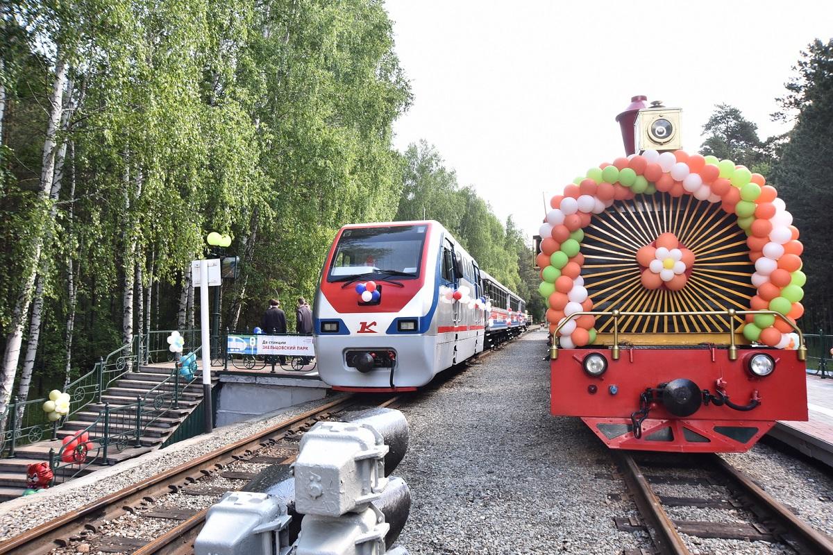 Фото Андрей Травников посетил открытие детской железной дороги в честь Международного дня защиты детей 2