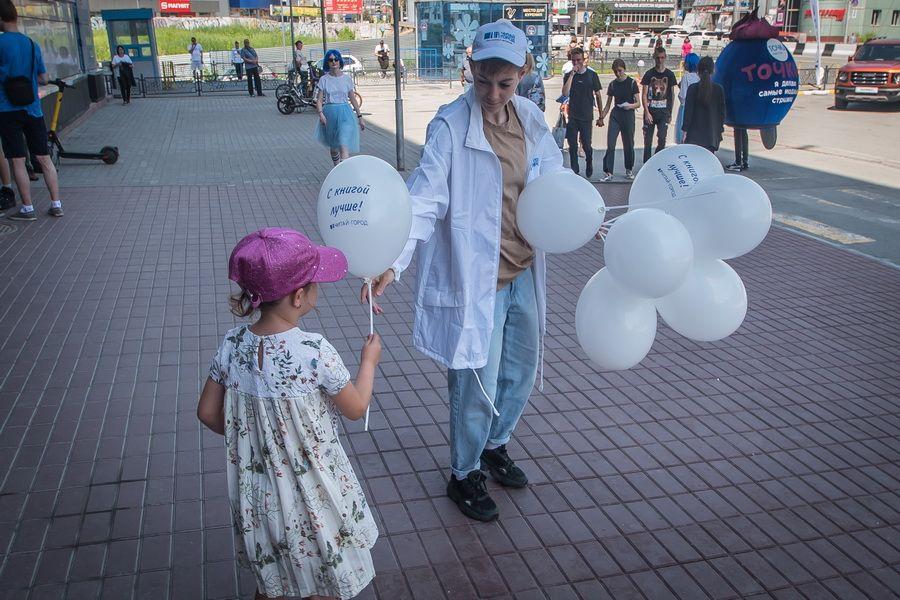 Фото Диджей Леонид Руденко поздравил новосибирцев с Днём города 26 июня 7