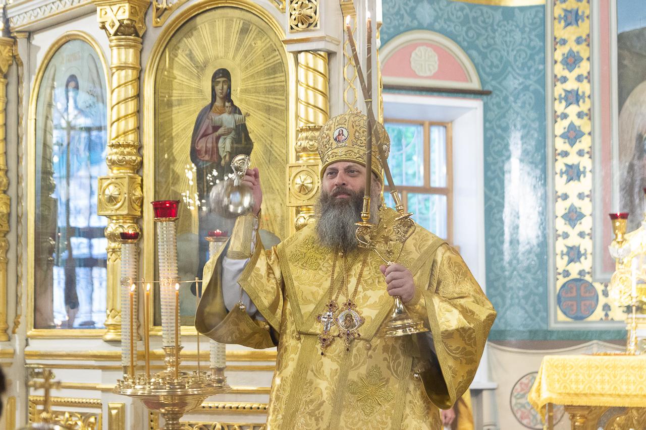 Фото Исцеление от всех болезней: как лечат мощи преподобного Сергия Радонежского 2