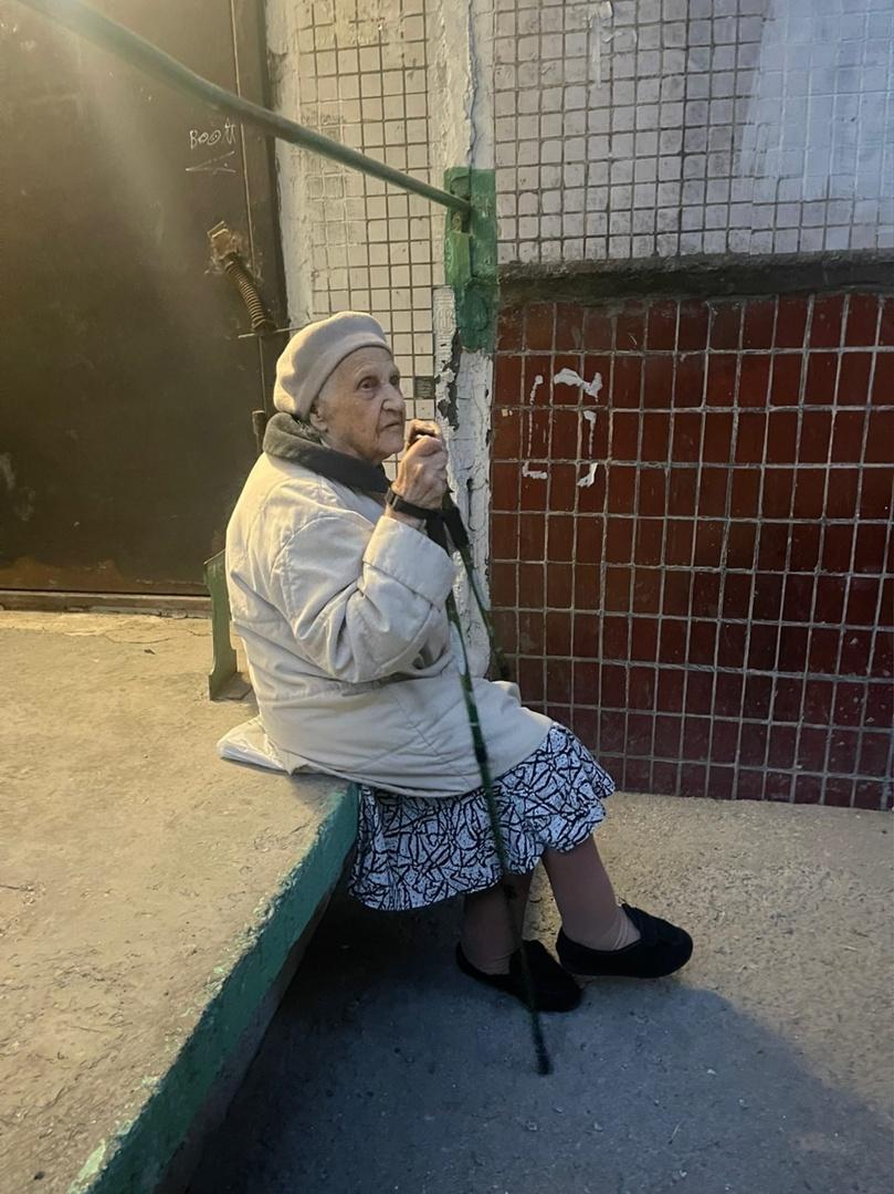 Фото В Новосибирске прекратили поиски пенсионерки с палочками для ходьбы 2