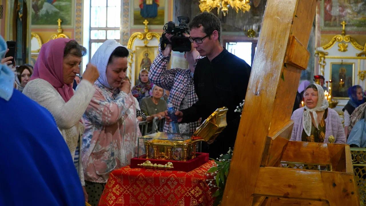 Фото В Новосибирске прошёл заключительный молебен с мощами Георгия Победоносца 5