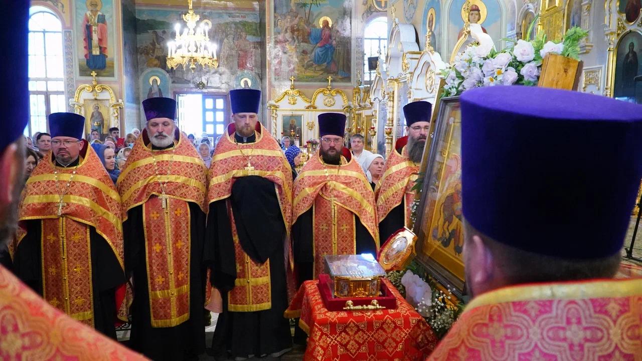 Фото В Новосибирске прошёл заключительный молебен с мощами Георгия Победоносца 9