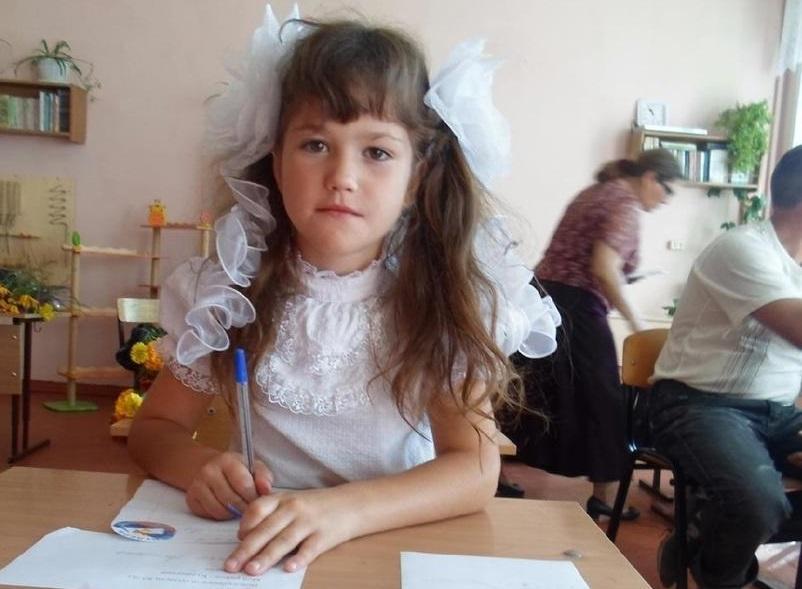 Фото «Нет связи!»: следователи под Новосибирском закрыли дело умершей после прививки школьницы 2