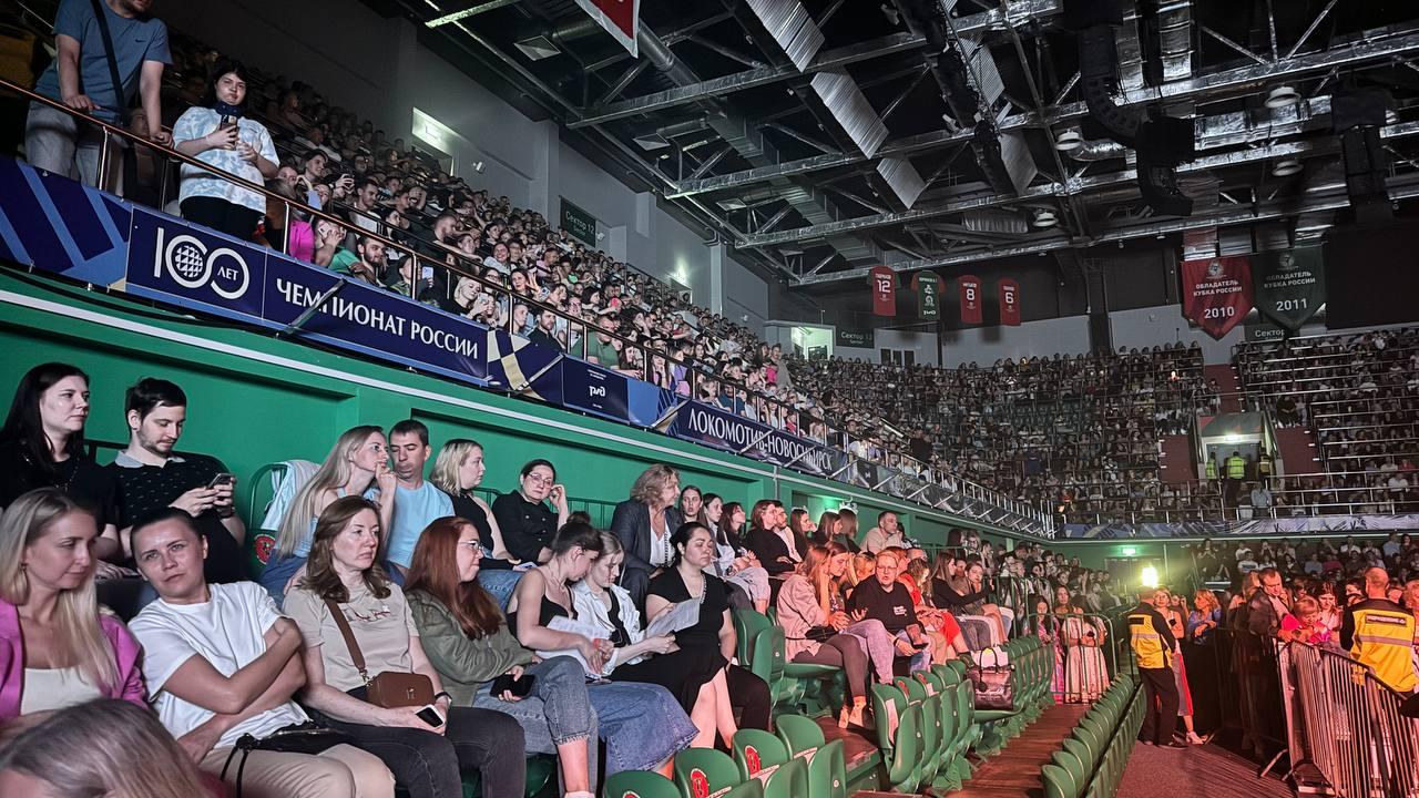 Фото В Новосибирске толпа собралась на концерт Мари Краймбрери 3