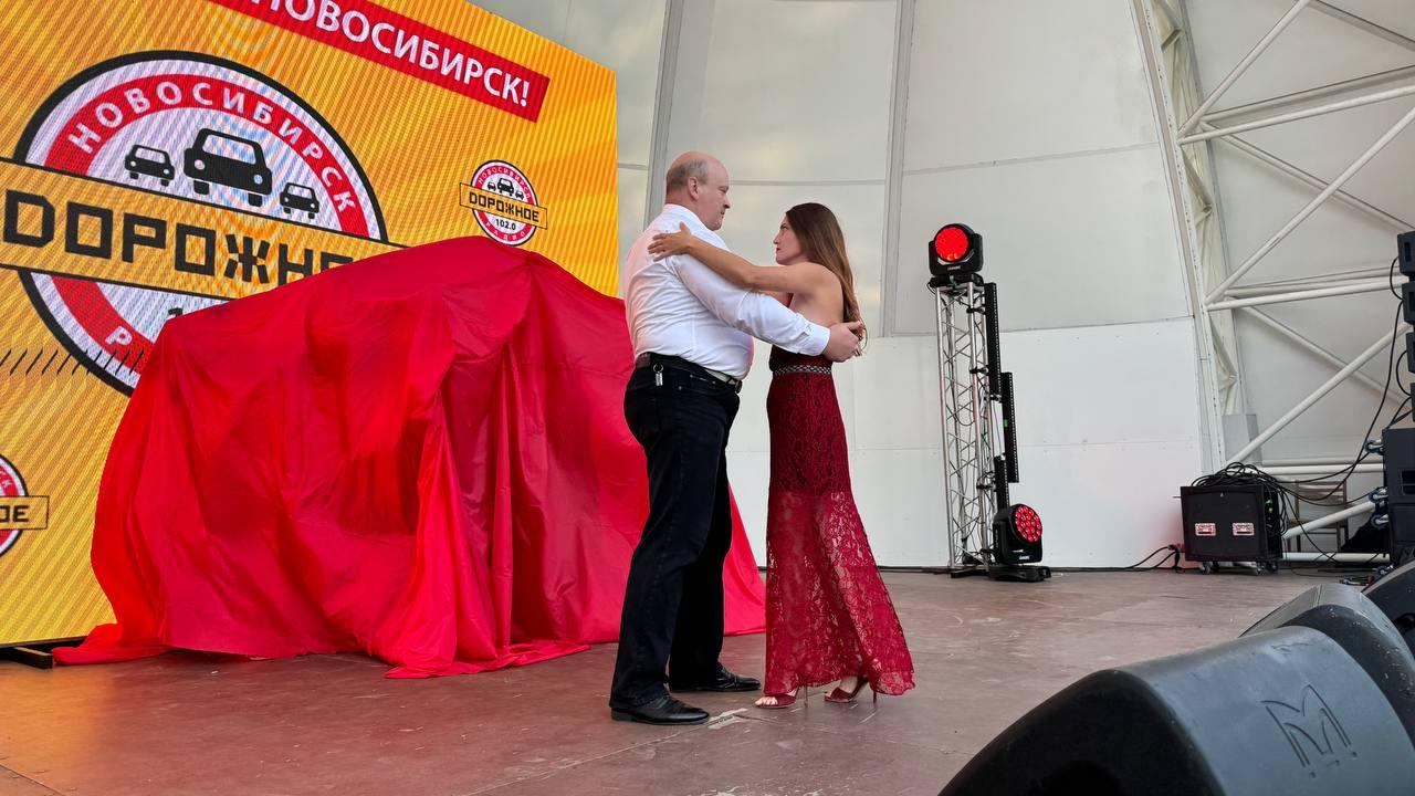 Фото Концерт Ирины Салтыковой и 131 кг баклавы: опубликованы фото празднования Дня города в Центральном парке 53