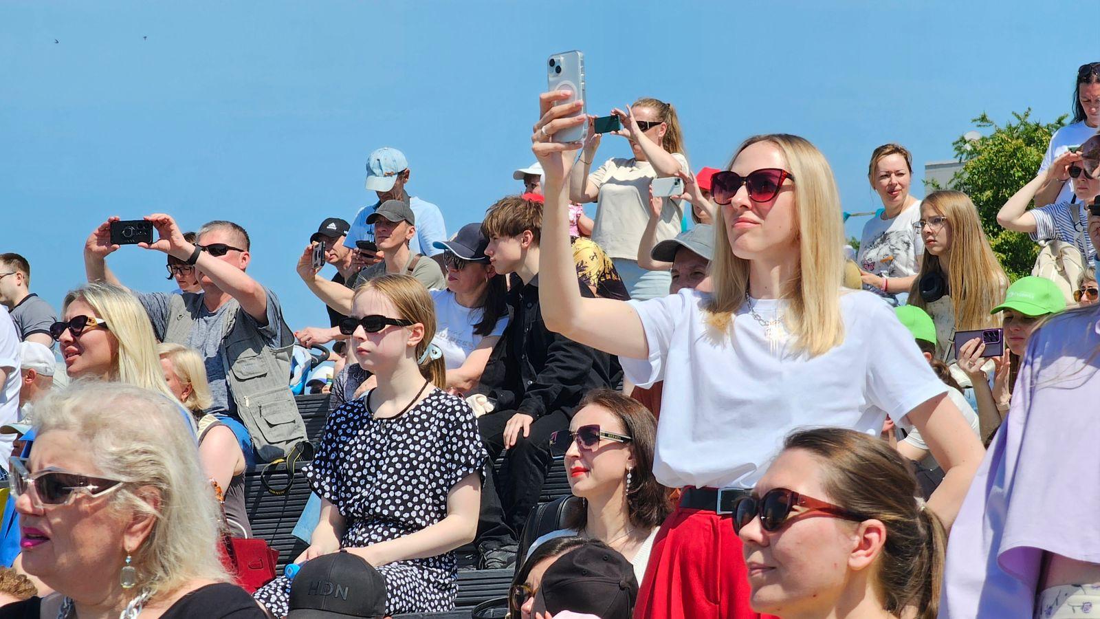 Фото Розыгрыш Tesla на День города в Новосибирске 4 - Сиб.ФМ Фото Розыгрыш Tesla на День города в Новосибирске 4
