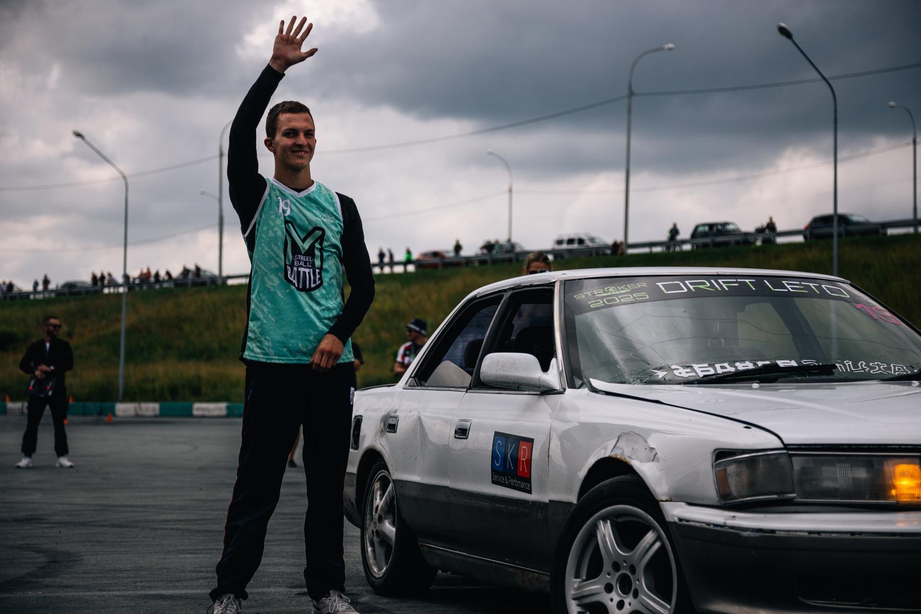 Фото Новосибирский форсаж. Опубликованы кадры гонок, где машины заносило на бешеной скорости 27 - Сиб.ФМ Фото Новосибирский форсаж. Опубликованы кадры гонок, где машины заносило на бешеной скорости 27