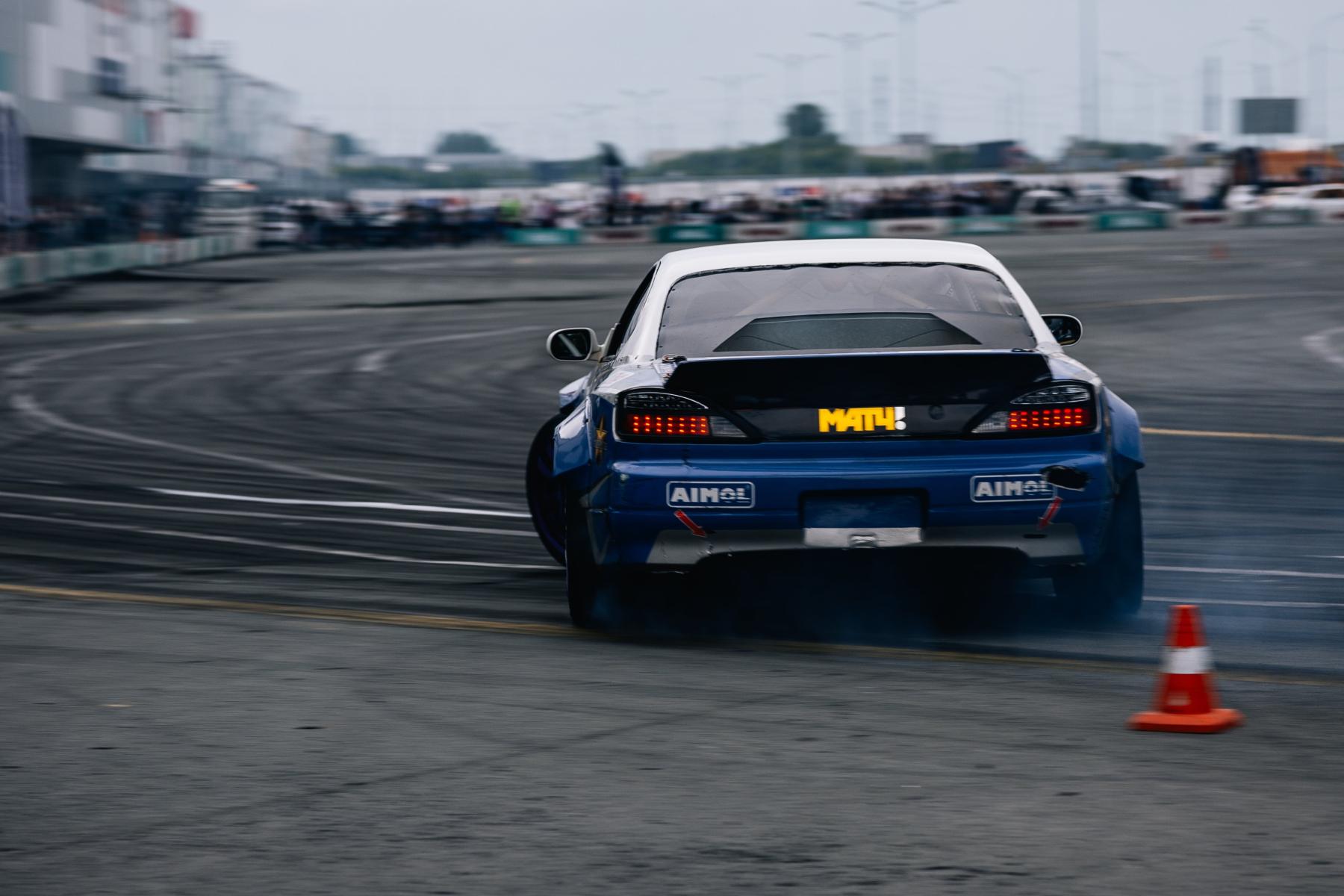 Фото Новосибирский форсаж. Опубликованы кадры гонок, где машины заносило на бешеной скорости 36 - Сиб.ФМ Фото Новосибирский форсаж. Опубликованы кадры гонок, где машины заносило на бешеной скорости 36