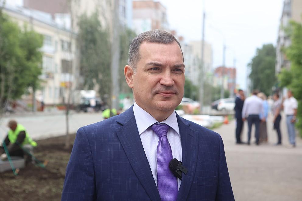 Фото Мэр Кудрявцев: в Новосибирске продолжается благоустройство районных улиц по принципу «Города без окраин» 2 - Сиб.ФМ Фото Мэр Кудрявцев: в Новосибирске продолжается благоустройство районных улиц по принципу «Города без окраин» 2
