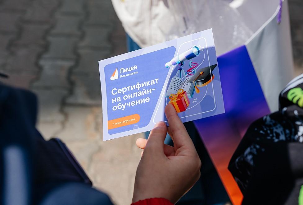 Фото Новосибирцы смогли увидеть «Вооружение Красной армии» 3 - Сиб.ФМ Фото Новосибирцы смогли увидеть «Вооружение Красной армии» 3