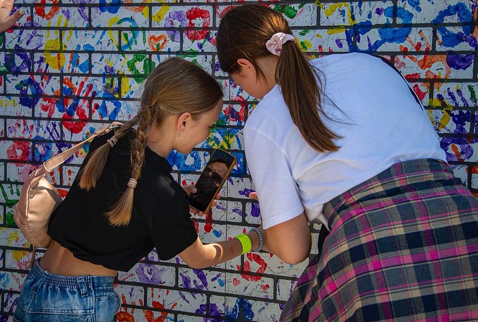 Фото 1 июня в новосибирском парке «Арена» состоялся Фестиваль Движения Первых и концерт BLIZKEY 10 - Сиб.ФМ Фото 1 июня в новосибирском парке «Арена» состоялся Фестиваль Движения Первых и концерт BLIZKEY 10