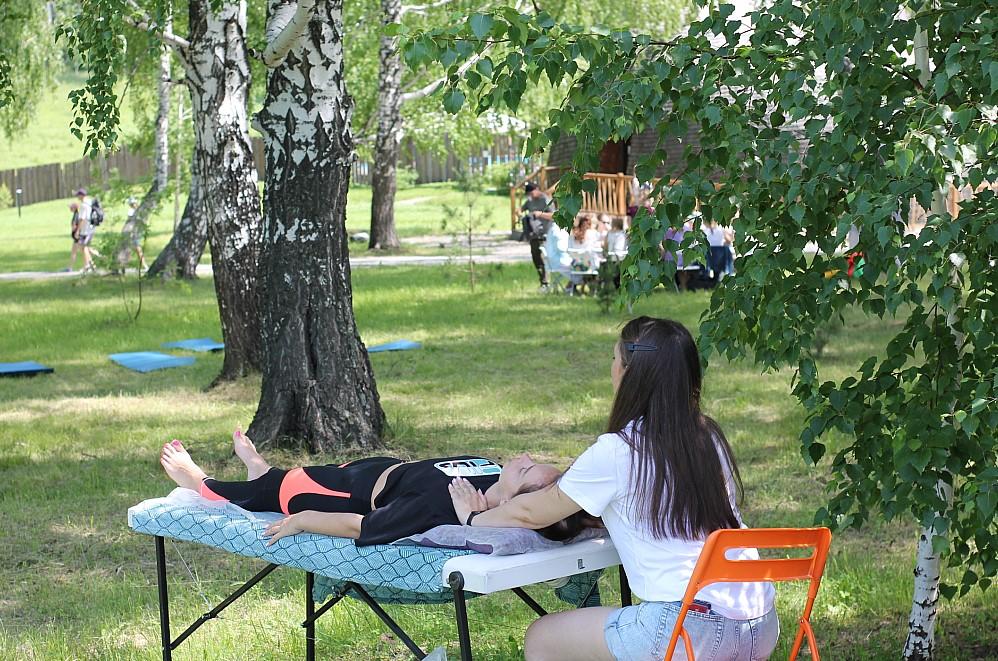 Фото «Велнес-фестиваль» в Мира Парке: день гармонии, вдохновения и отдыха для всей семьи 4 - Сиб.ФМ Фото «Велнес-фестиваль» в Мира Парке: день гармонии, вдохновения и отдыха для всей семьи 4
