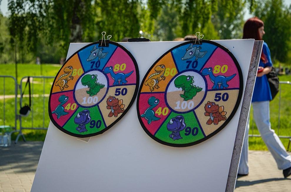 Фото 1 июня в новосибирском парке «Арена» состоялся Фестиваль Движения Первых и концерт BLIZKEY 6 - Сиб.ФМ Фото 1 июня в новосибирском парке «Арена» состоялся Фестиваль Движения Первых и концерт BLIZKEY 6