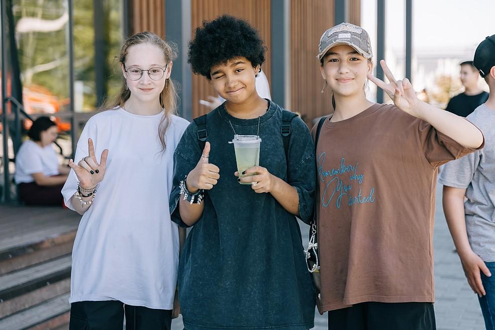 Фото 1 июня в новосибирском парке «Арена» состоялся Фестиваль Движения Первых и концерт BLIZKEY 15 - Сиб.ФМ Фото 1 июня в новосибирском парке «Арена» состоялся Фестиваль Движения Первых и концерт BLIZKEY 15