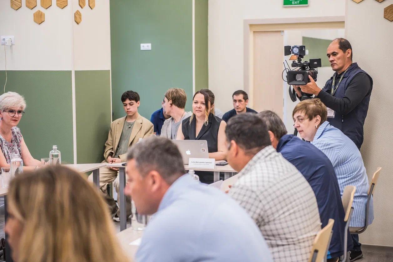 Фото Футбол с первого класса: как Новосибирск воспитывает будущих чемпионов 3 - Сиб.ФМ Фото Футбол с первого класса: как Новосибирск воспитывает будущих чемпионов 3