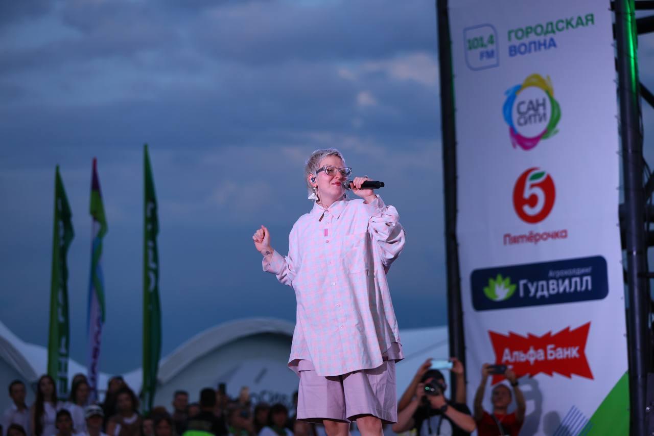 Фото Опубликованы кадры празднования 132-летия Новосибирска на Михайловской набережной 7