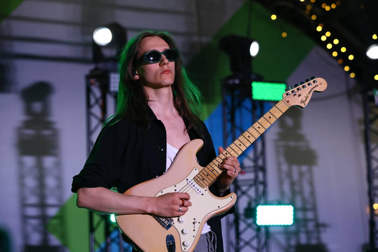 Фото Опубликованы кадры празднования 132-летия Новосибирска на Михайловской набережной 9