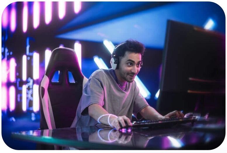 Фото Апгрейд для киберклубов: «Ростелеком» прокачал 15 площадок для сетевых игр в Новосибирске 2 - Сиб.ФМ Фото Апгрейд для киберклубов: «Ростелеком» прокачал 15 площадок для сетевых игр в Новосибирске 2