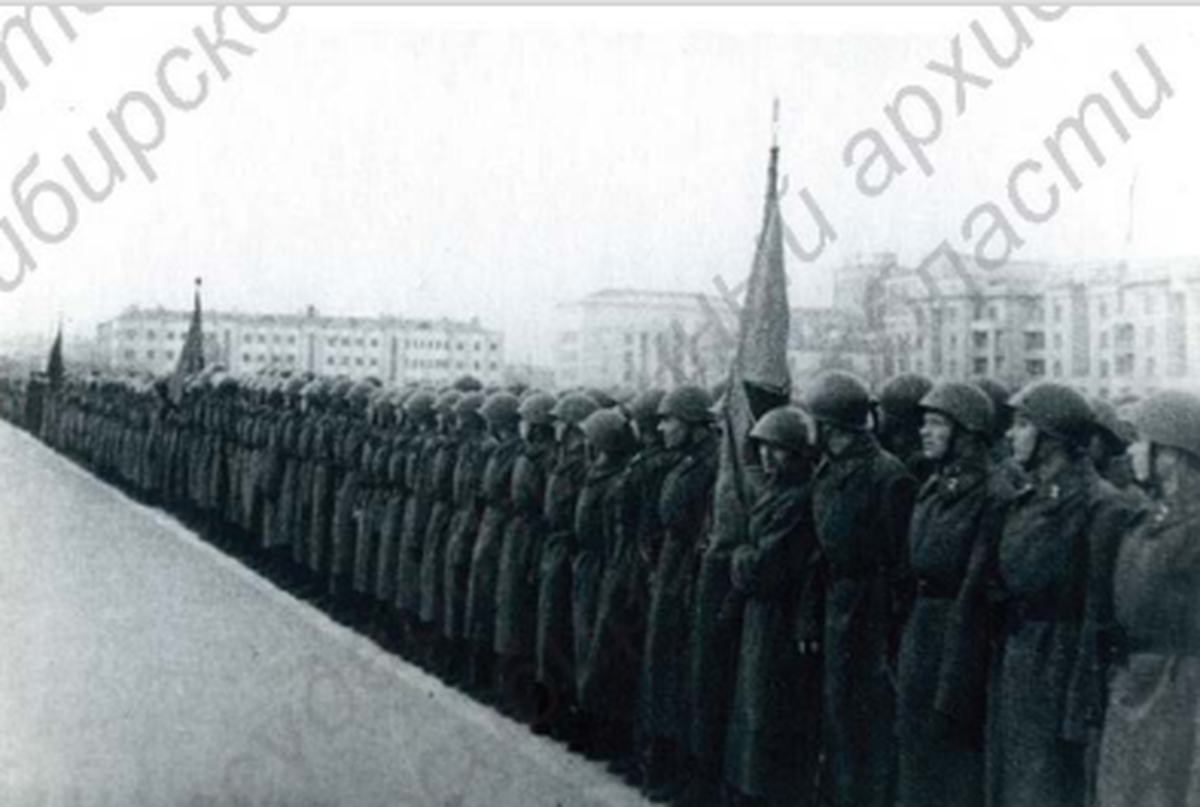 Фото 85 лет с начала Великой Отечественной войны: новосибирцам показали редкие кадры тех лет 8 - Сиб.ФМ Фото 85 лет с начала Великой Отечественной войны: новосибирцам показали редкие кадры тех лет 8