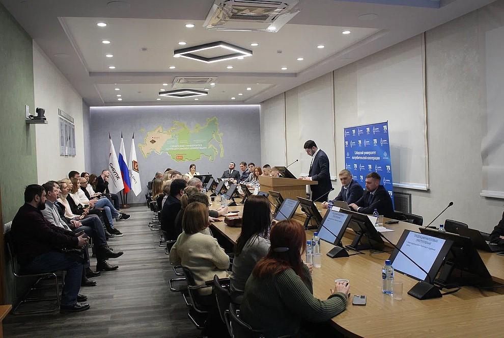 Фото Следователи по особо важным делам, адвокаты и налоговые юристы обсудили вместе со студентами СибУПК актуальные темы налогового права 2