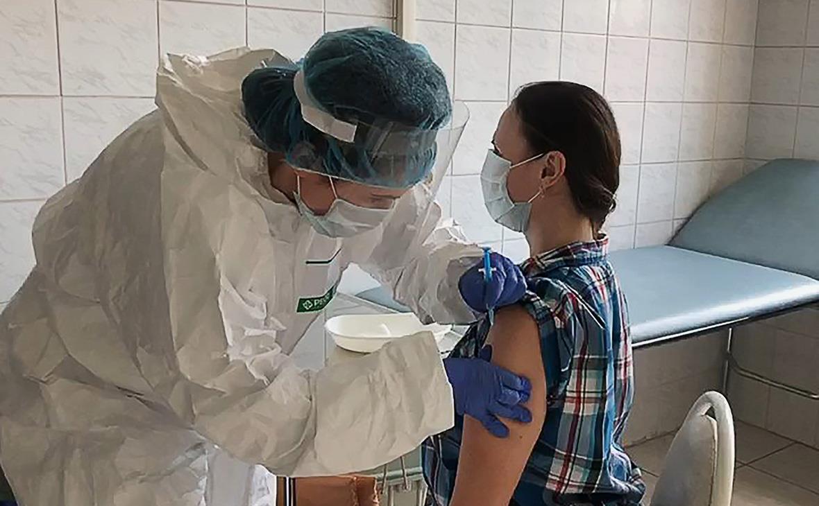 Фото Испытатели новосибирской вакцины «ЭпиВакКорона» усомнились в её эффективности 2