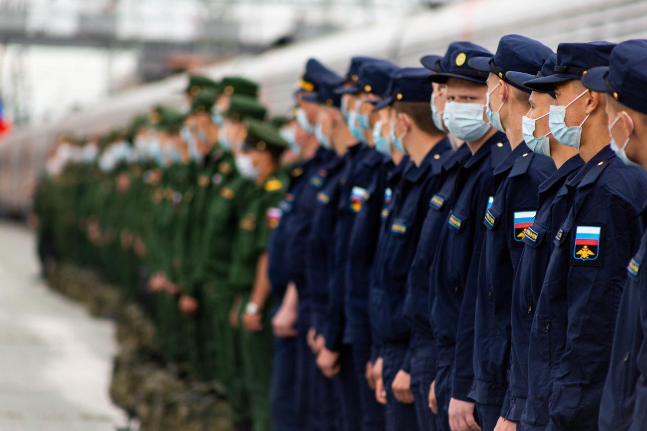 Фото Военный призыв в апреле 2022 года в России: кого точно не заберут в армию 4