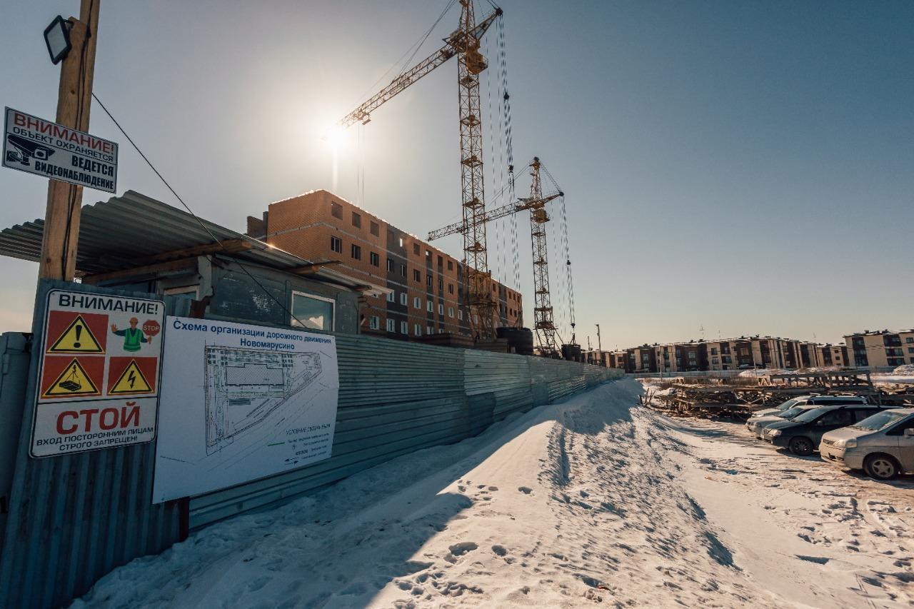 Фото Депутаты проверили строительство поликлиники в микрорайоне Дивногорский в Новосибирске 2