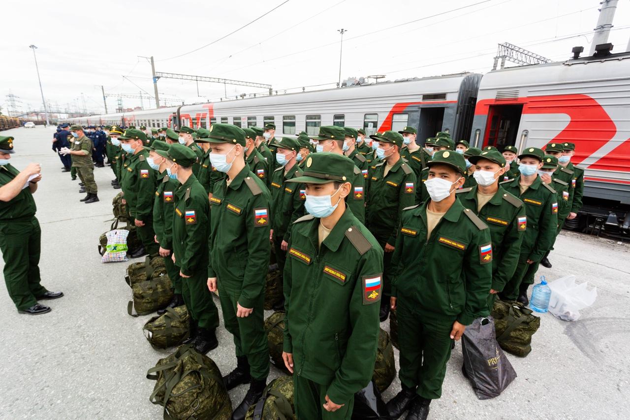 Фото Военный призыв в апреле 2022 года в России: кого точно не заберут в армию 3