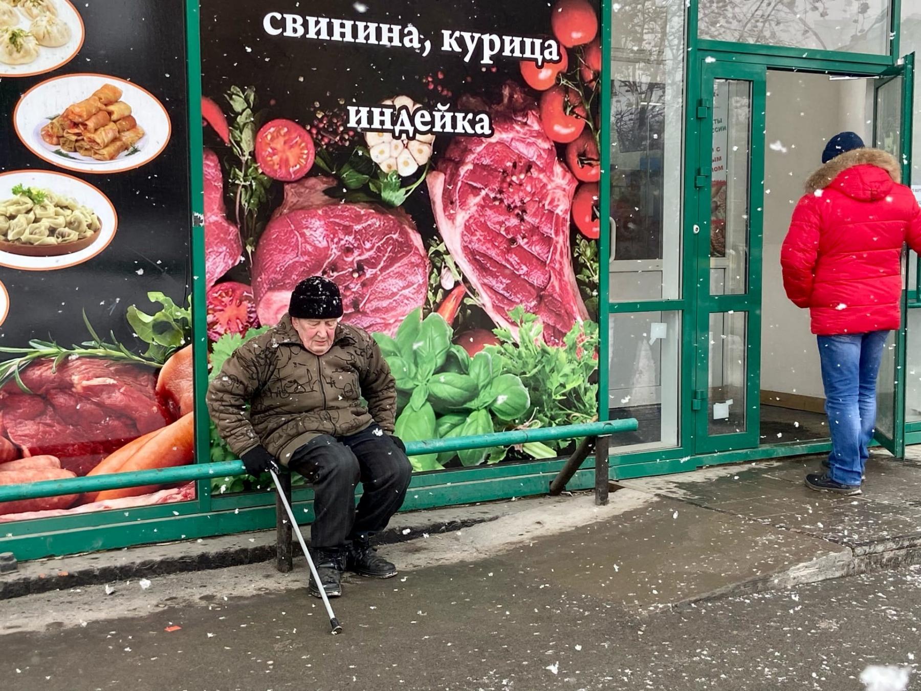 Фото Новосибирские пенсионеры объяснили, зачем скупают сахар 5