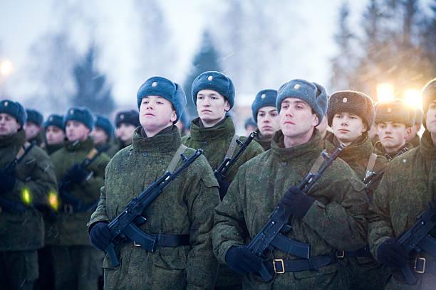 Фото Мобилизация-2022 в России: что означает, до скольки лет могут призвать в армию 7