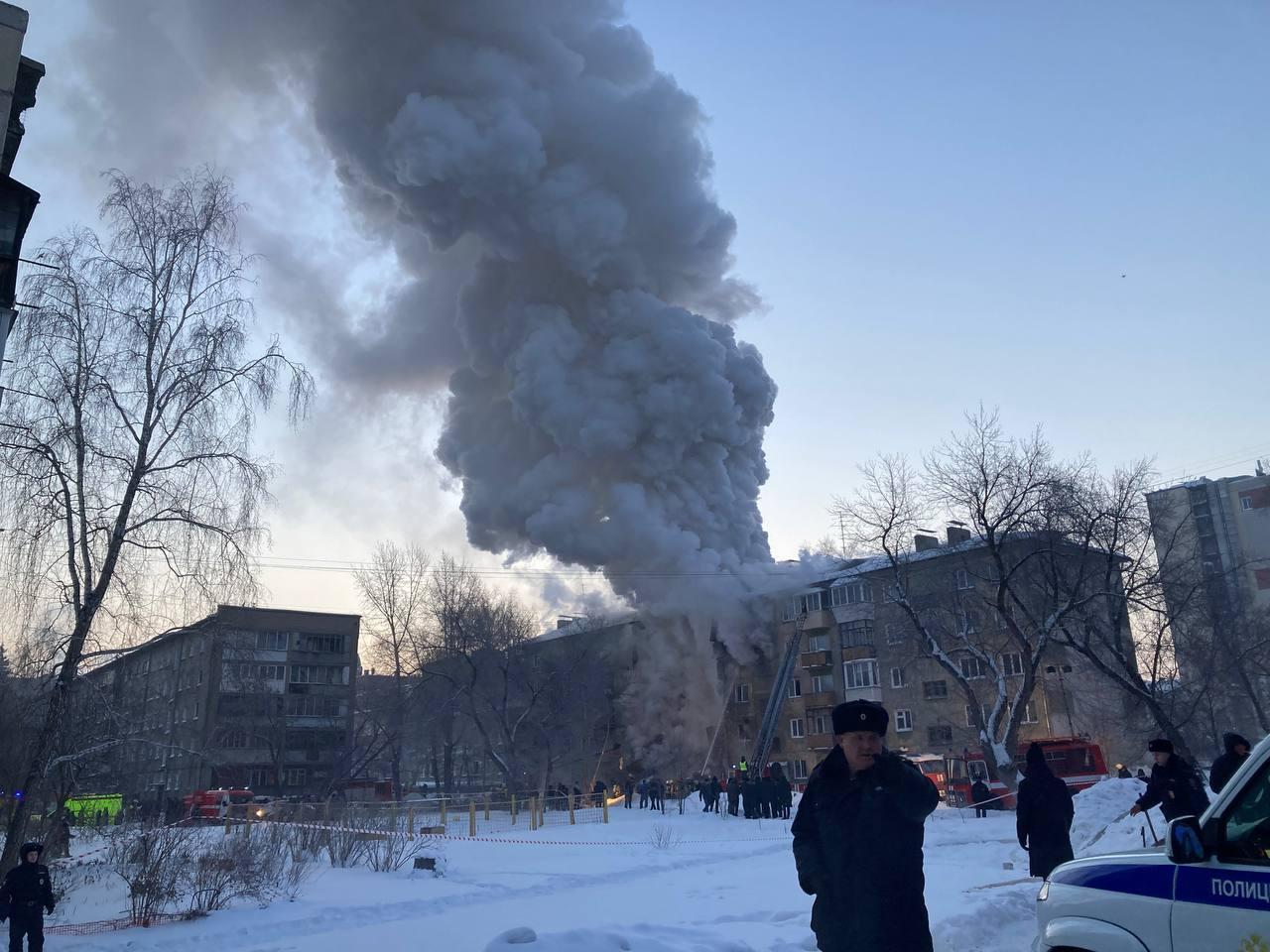 Фото Парк ангелов и травмы на всю жизнь: в Новосибирске прошёл месяц с момента взрыва дома на Линейной 3