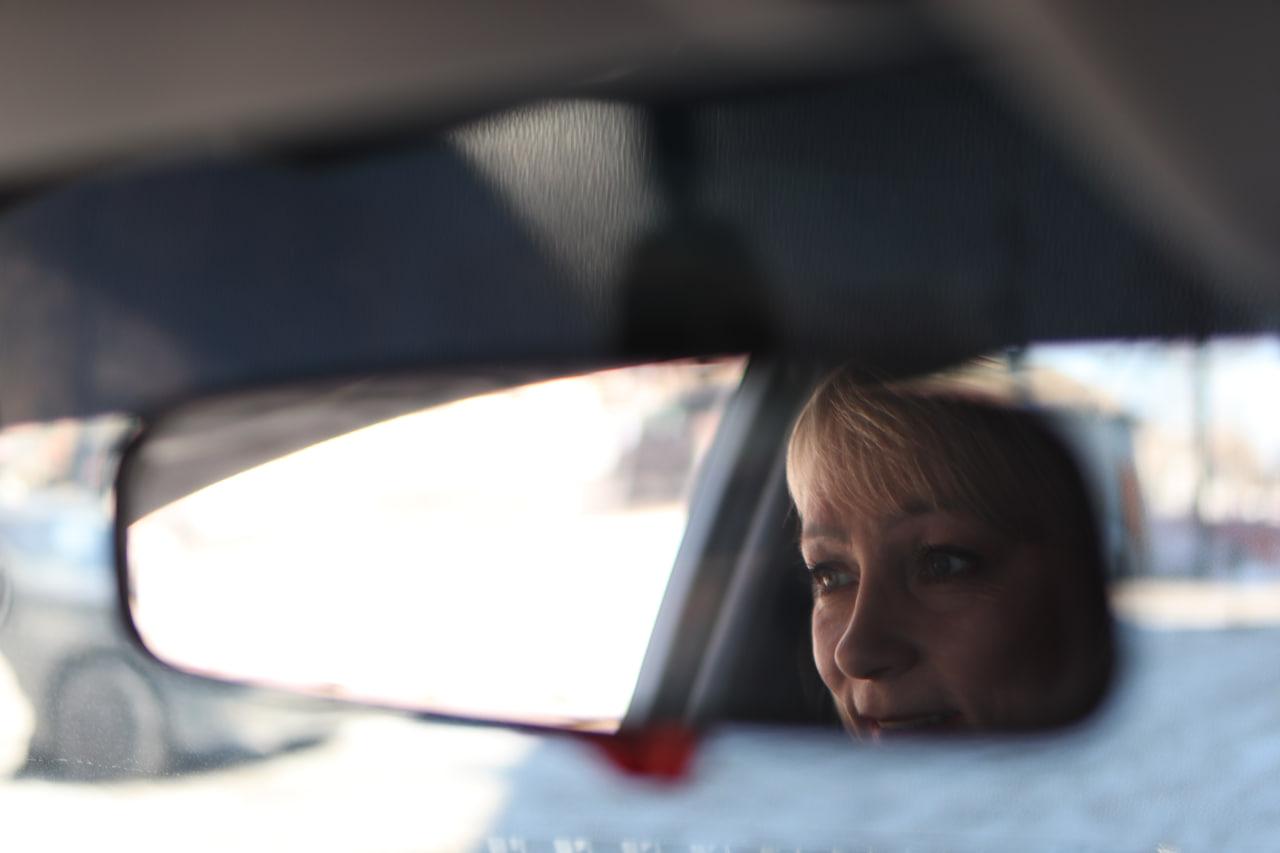 Фото «Минное поле»: таксист из Новосибирска Елена Чистякова рассказала, как зарабатывает 5000 рублей в день 4