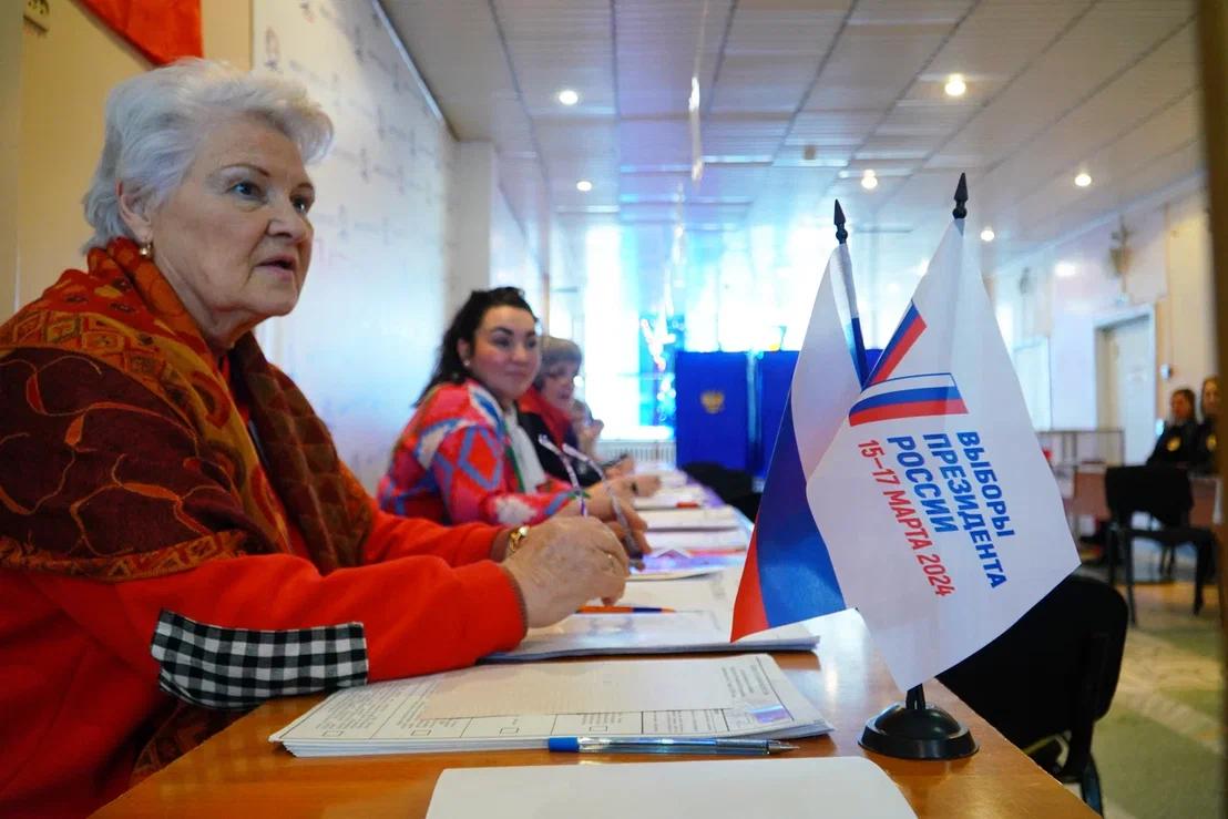 Фото «Участки закрыли двери»: в Новосибирской области завершились выборы президента России 10