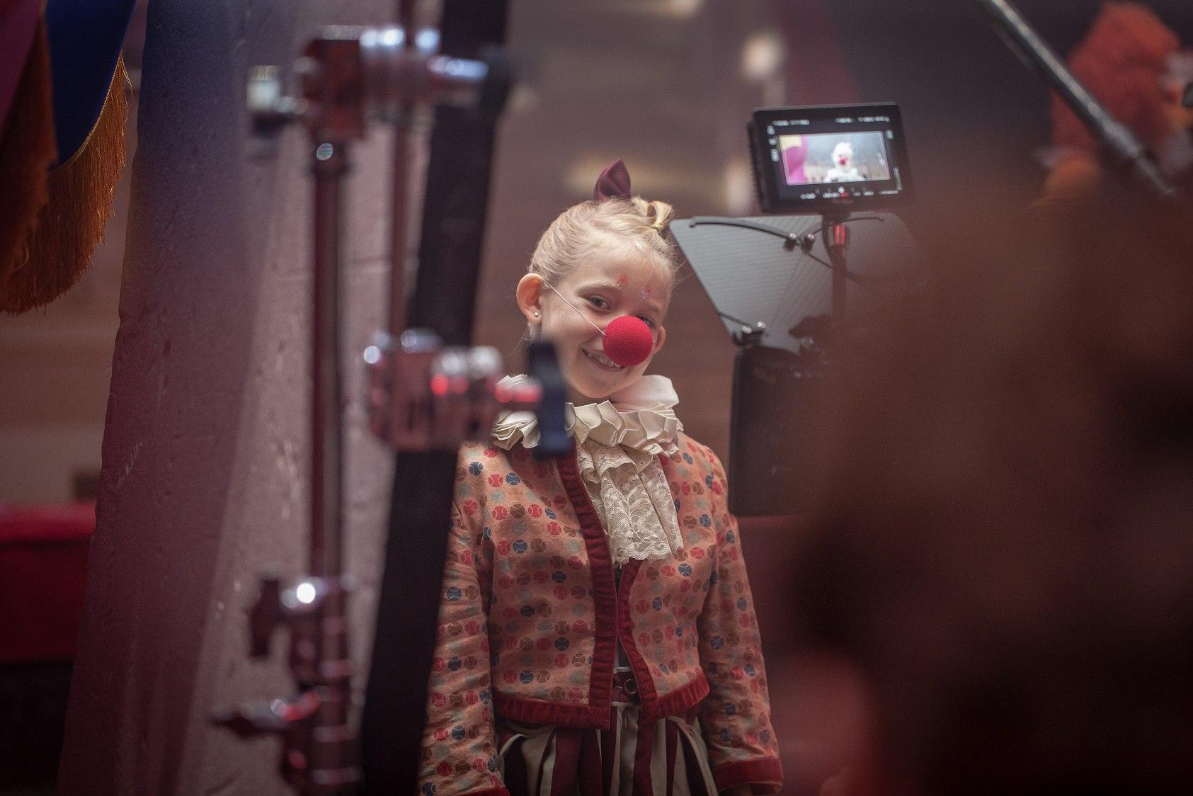 Фото Люблю тебя, Петра творенье: премьера комедии «Всё ОК» состоится 20 марта на Wink.ru 3 - Сиб.ФМ Фото Люблю тебя, Петра творенье: премьера комедии «Всё ОК» состоится 20 марта на Wink.ru 3