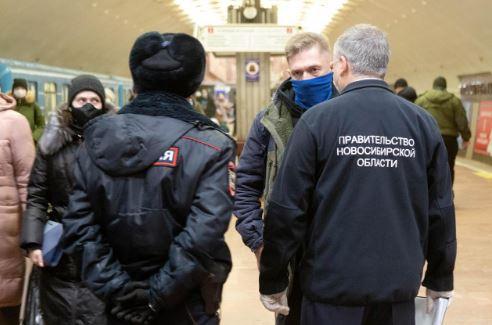 Фото Свыше 5000 погибших, новая вакцина и локдаун. Как пять лет назад COVID-19 захватил Новосибирск 11